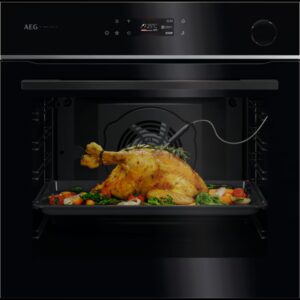 AEG - Backofen mit Dampfunterstützung - TR7PB63FSB