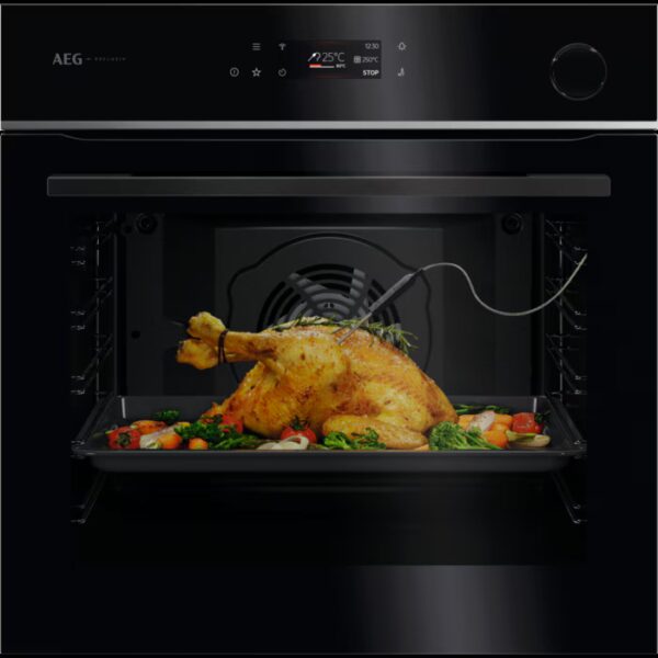 AEG - Backofen mit Dampfunterstützung - TR7PB63FSB